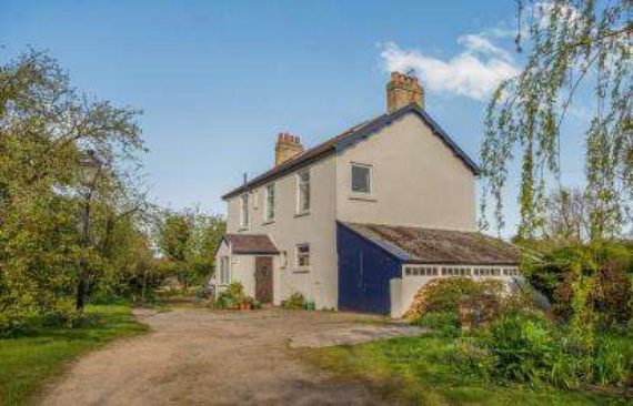 4&nbsp;Bedroom&nbsp;Detached